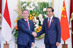 李強同印度尼西亞總統佐科會談
