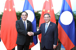李强会见老挝总理宋赛