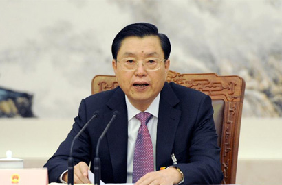 十二届全国人大一次会议主席团常务主席第六次会议举行 张德江主持