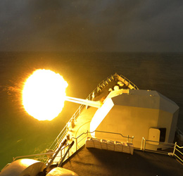 南海舰队导弹护卫舰江门舰"亮剑"南海