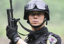 人民警察：成都特警&ldquo;豹子头&rdquo;宁峰