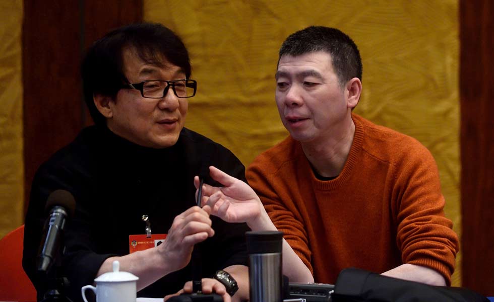 成龙&ldquo;喊冤&rdquo; 冯小刚作证