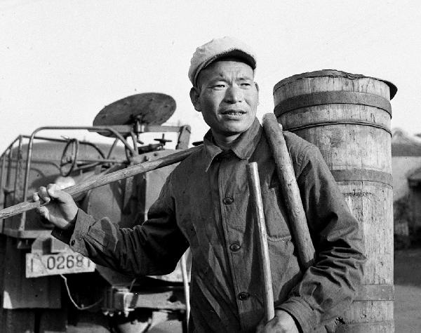 历史上的5月19日：劳动模范时传祥逝世