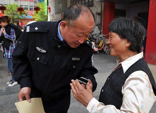 张弓：掏给百姓一颗心