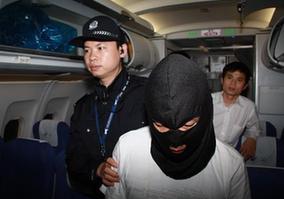 草根故事&middot;人民警察：&ldquo;国门干探&rdquo;郑希新