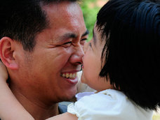 谭纪雄：面对死亡义无反顾的特警尖兵