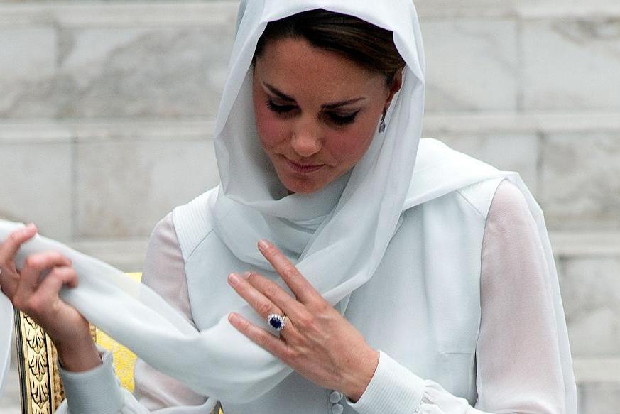 一周看天下：&ldquo;王妃的头巾&rdquo;与&ldquo;无助的母亲&rdquo;