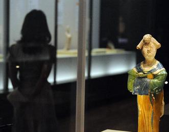 一周国际热图：查韦斯赢得大选 菲美举行登陆演练