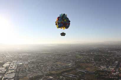 【奇趣周刊】飞屋环游 大象作画