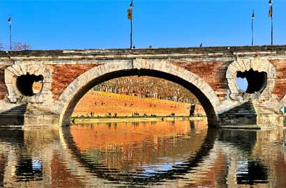 法国图卢兹 迷人的玫瑰色古老城市