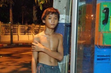 泰国未成年男妓的辛酸生活