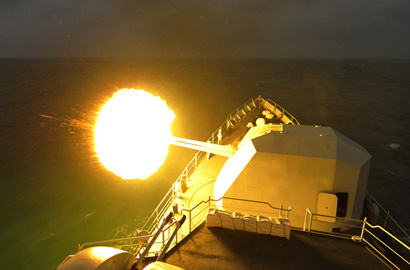 南海舰队导弹护卫舰江门舰"亮剑"南海