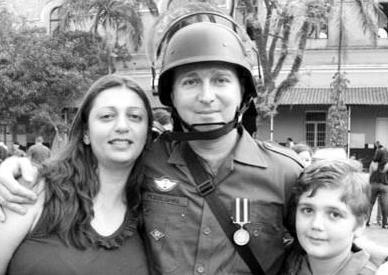 13岁男孩打死母亲