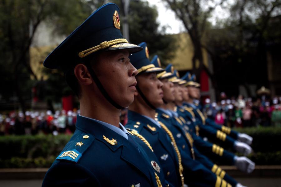 墨西哥舉行閱兵式慶祝獨立日 中國三軍儀仗隊受邀參加
