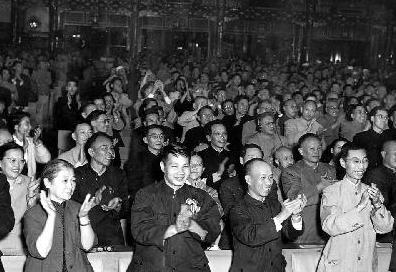 历史上的9月20日：中华人民共和国第一部宪法颁布