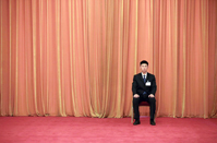 2014两会：&ldquo;黑衣人&rdquo;