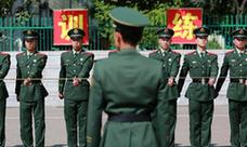 實拍武警糾察兵的嚴苛訓練