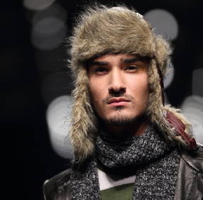 神秘魅力講述古典奢華的英倫故事