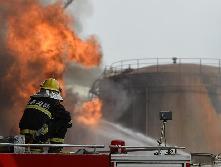 陜西延長石油集團一煉油廠輕質油儲存罐發生著火事故