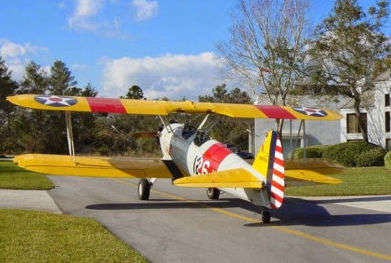 美佛羅裏達州航空小鎮每家均有私人飛機