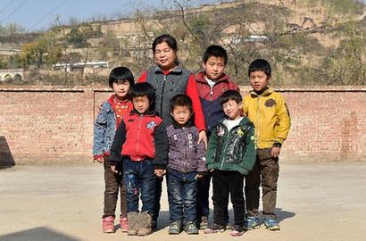 “我的心在山里”——山村女教师李锦明的35年坚守