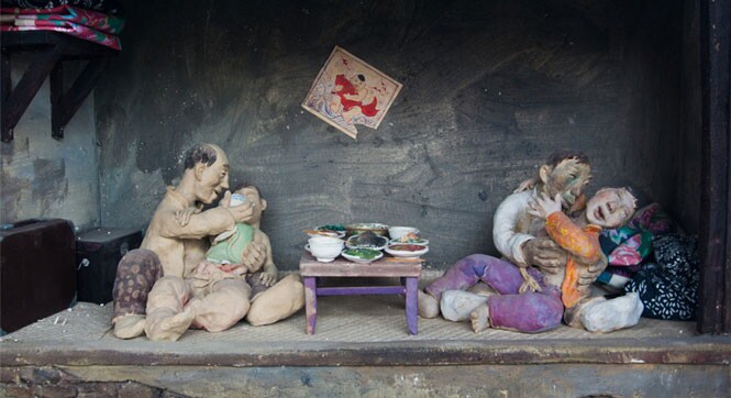 刘老根大舞台橱窗泥塑被指不雅