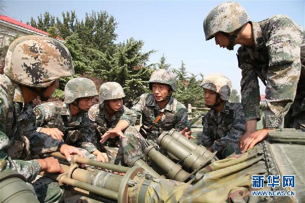 （十九大代表风采&middot;图文互动）（2）&ldquo;大功三连&rdquo;指导员王金龙：矢志强军的&ldquo;播火者&rdquo;