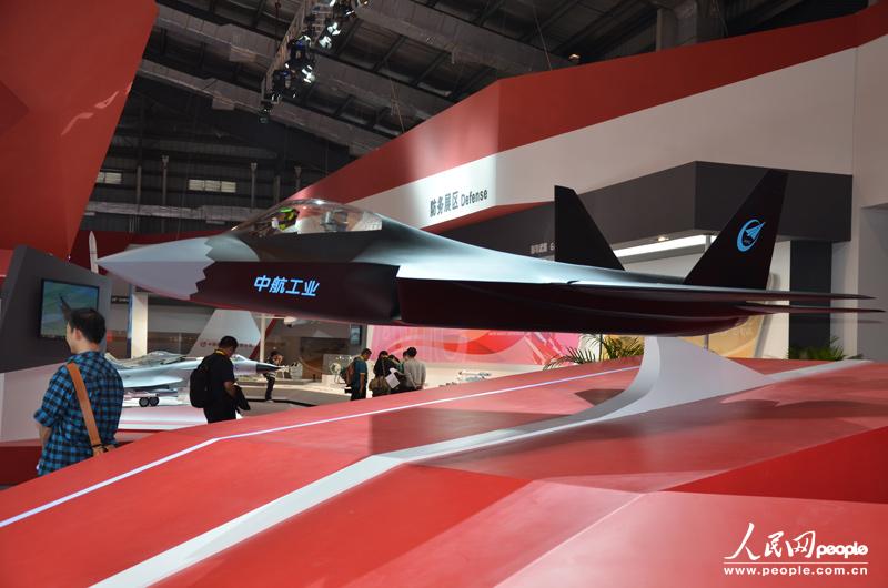 中航工业展出国产歼31第四代隐形战机1。摄影：闫嘉琪
