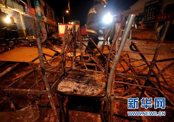 （突发事件）（晚报）（1）山西寿阳火锅店爆炸事故已致8人死亡 