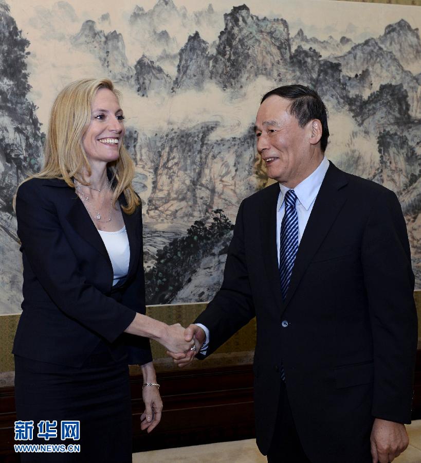 （时政）王岐山会见美国财政部副部长