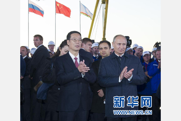 9月1日，国务院副总理张高丽在雅库茨克会见俄罗斯总统普京，并与普京共同出席中俄东线天然气管道俄境内段&ldquo;西伯利亚力量&rdquo;管道开工仪式。新华社记者王晔摄 