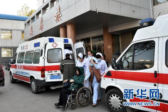 （突发事件后续）（1）山东寿光火灾事故伤员转院治疗