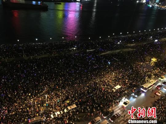 中新网 王佳 摄