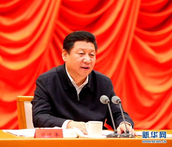 2月2日，省部级主要领导干部学习贯彻十八届四中全会精神全面推进依法治国专题研讨班在中央党校开班。中共中央总书记、国家主席、中央军委主席习近平在开班式上发表重要讲话。 新华社记者 马占成 摄