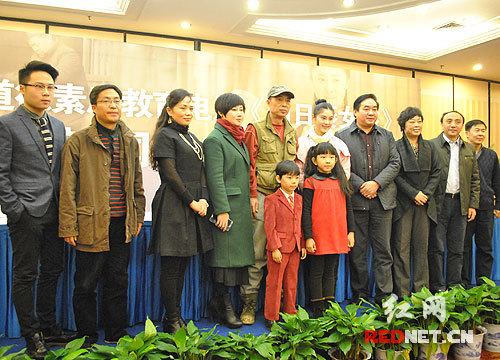 《向日葵女孩》6月全国上映何平的感人故事搬上银幕