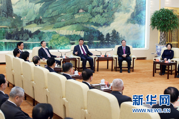 2月11日，习近平、俞正声、张高丽等在北京人民大会堂同党外人士欢聚一堂，共迎新春。 新华社记者姚大伟摄