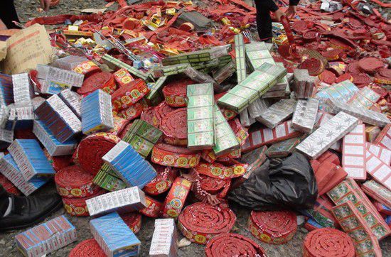 杭州烟花地下交易火爆 居民楼变&ldquo;隐性火药库&rdquo;