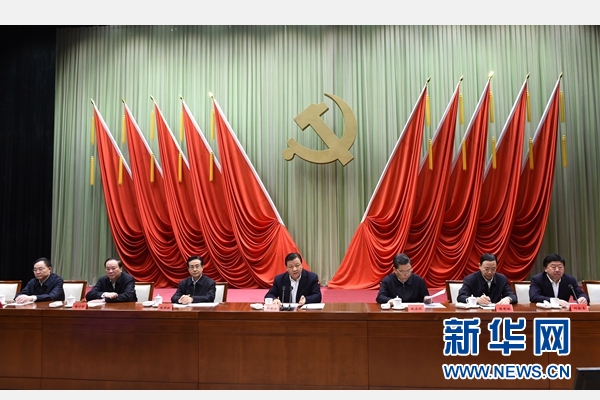 3月1日，中共中央党校举行2015年春季学期开学典礼。中共中央政治局常委、中央党校校长刘云山出席并讲话。 新华社记者 饶爱民 摄 