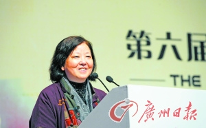 湖北作协主席回应拿三份工资质疑:田禾可以告我