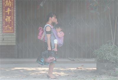 海岸线“疮痍”