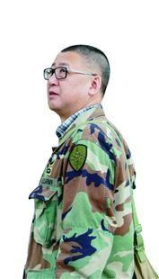 樊建川,58岁,四川省政协常委、中国抗日战争史学会副秘书长、四川建川实业集团董事长