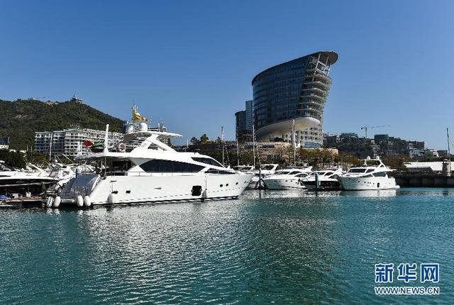 统计称全国游艇会已超70家 私圈公地建私人会所