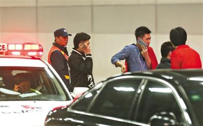 北京隧道飙车案两名司机被公诉 最高可判6个月