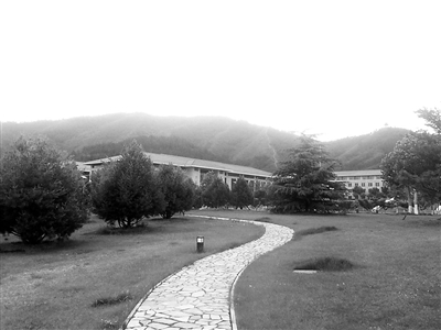 禁令下的十三陵官方培训中心