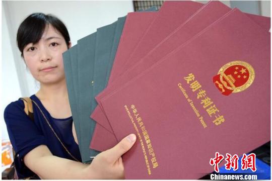 河南女学霸获10项国家专利 动力是为病患减轻