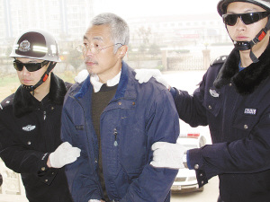 犯有拐卖儿童等罪的胡明华被邢台中院执行死刑。