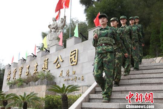 抗战时期铿锵玫瑰:从渔家女到女子民兵连长（图）