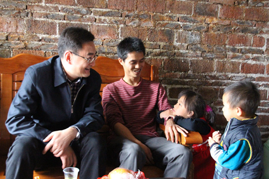 贫困县小康攻坚的一线总指挥--记广东新丰县