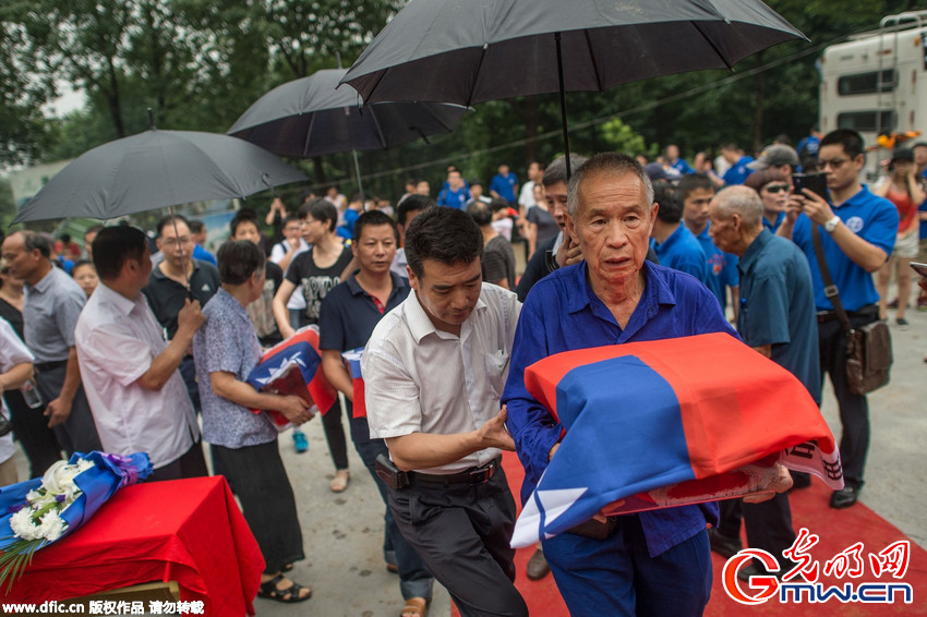 118位抗戰陣亡將士遺骸回故裏安葬