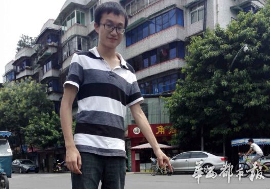 扶摔倒老人反被诬陷好心学生：以后会留个心眼